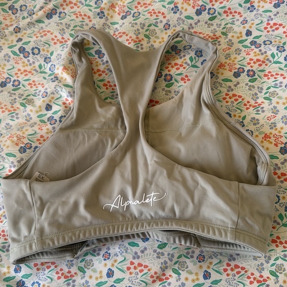 Alphalete Racerback Sports Bra - Picture 3 of 3